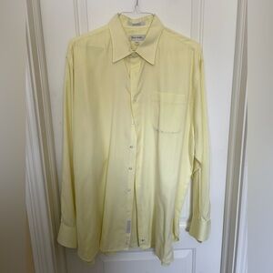 John W. Nordstrom Light Yellow Casual Button Down Shirt